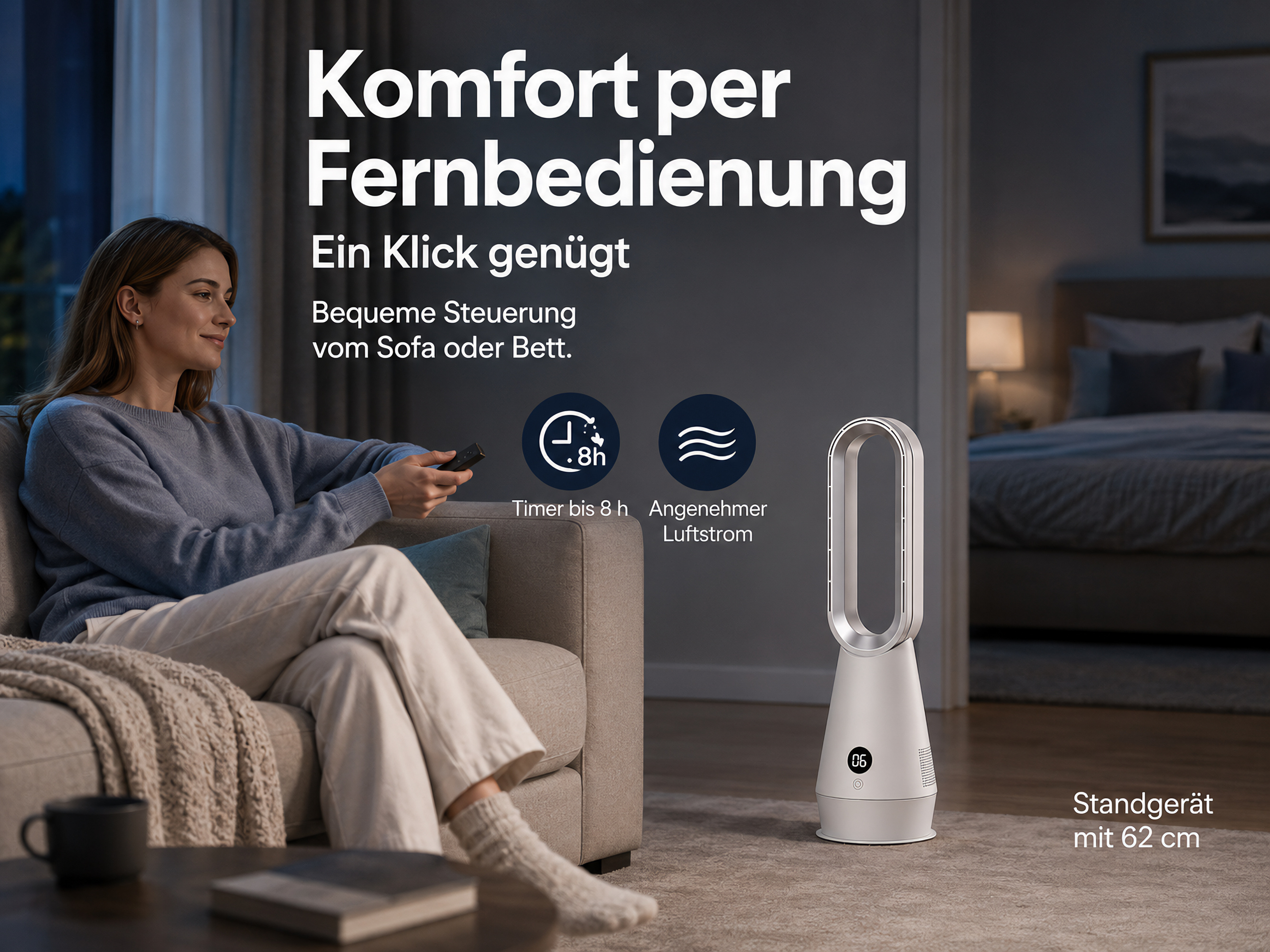 Eine Frau sitzt auf einem Sofa und bedient einen Ventilator per Fernbedienung.