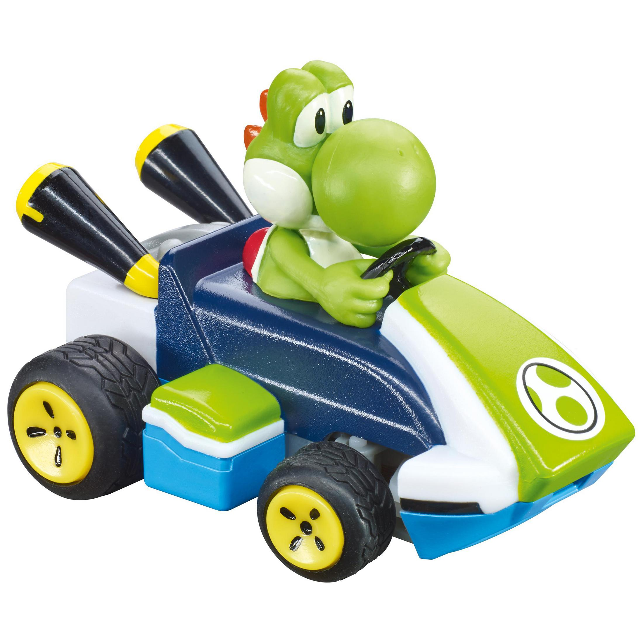 Yoshi conduce un go-kart azul, blanco y verde con detalles amarillos.