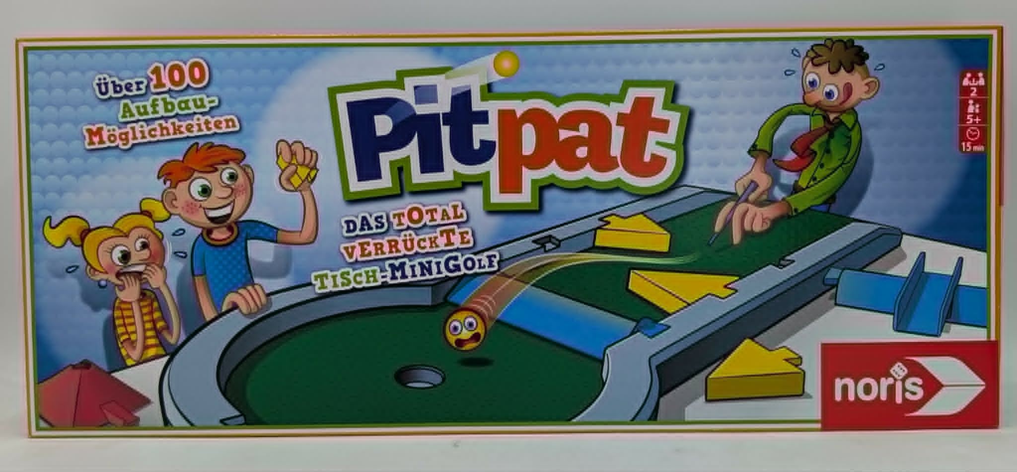 Verpackung für das Pitpat Tisch-Minigolfspiel mit Cartoon-Figuren und Spielteilen.
