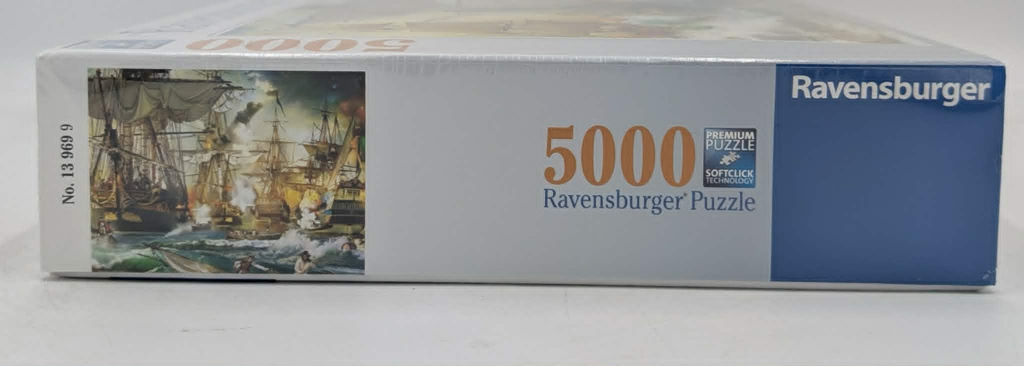 Schlachtszene mit Segelschiffen, 5000 Teile Ravensburger Puzzle.