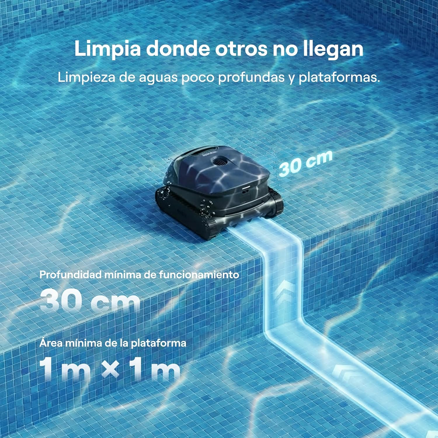 Un pulitore per piscine naviga in acque poco profonde, pulendo bordi e piattaforme.