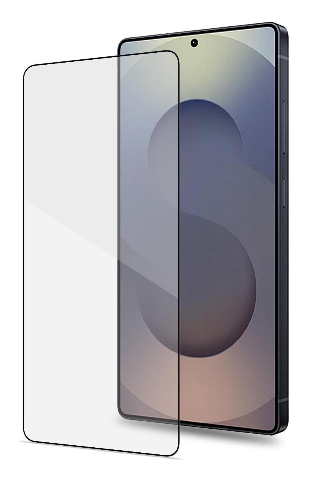 Una protezione per lo schermo è davanti a uno smartphone.