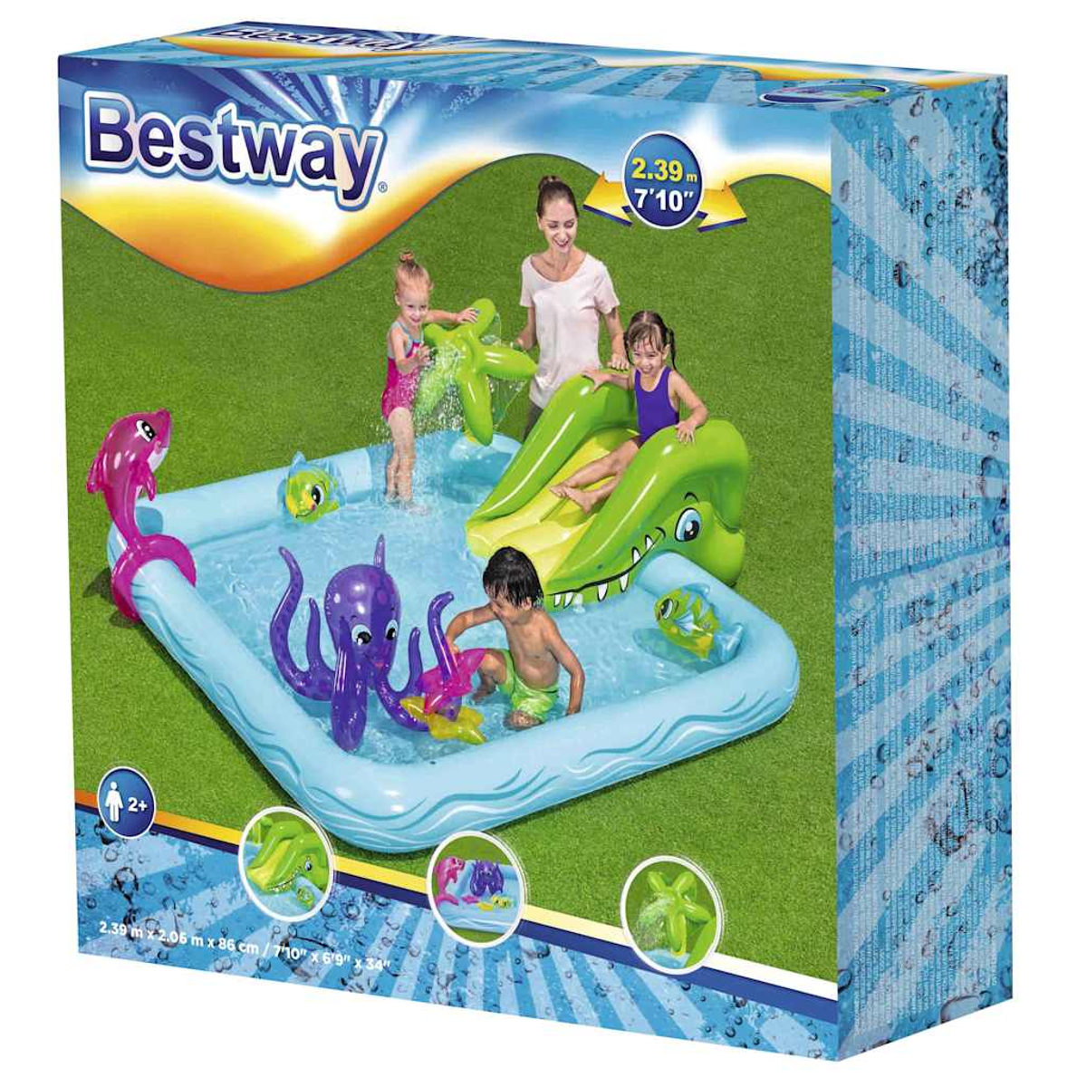 Piscina inflable con tobogán y juguetes. Niños chapoteando y deslizándose.