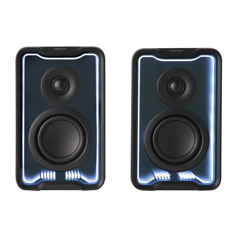 Dos altavoces negros con iluminación LED azul sobre fondo blanco.
