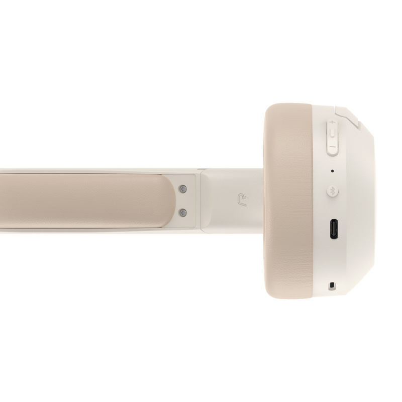Białe słuchawki z beżowymi nausznikami, portem USB-C i symbolem Bluetooth.
