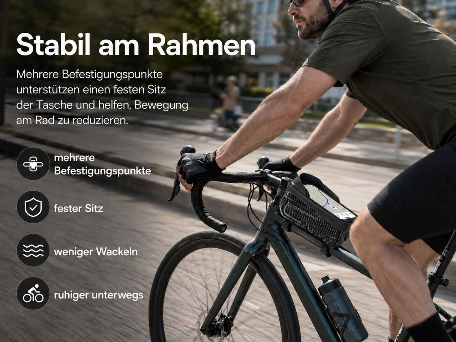 Mann fährt Fahrrad mit Lenkertasche, die mehrere Befestigungspunkte hat.