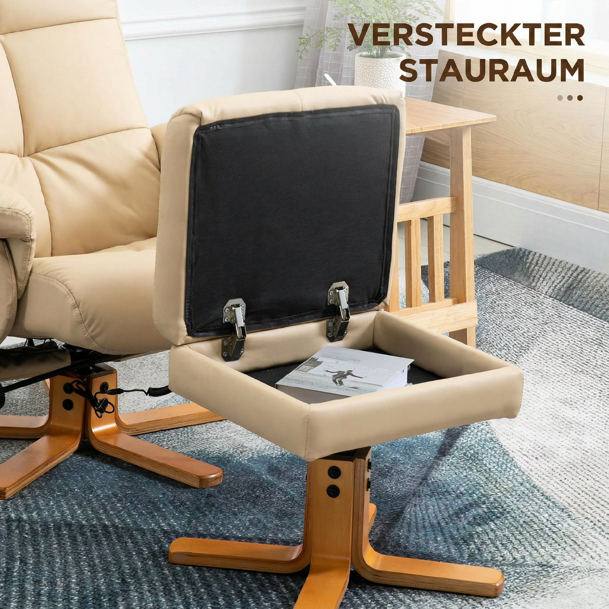 Un sillón reclinable de cuero beige con compartimento de almacenamiento abierto y libro.