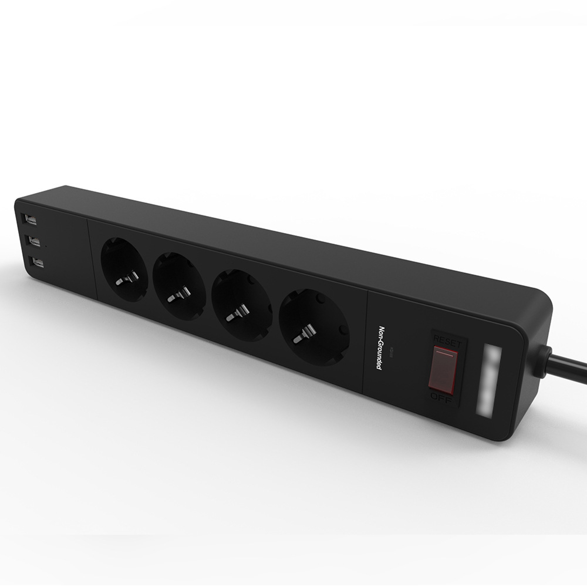 Schwarze Steckdosenleiste mit vier Steckplätzen und drei USB-Anschlüssen.
