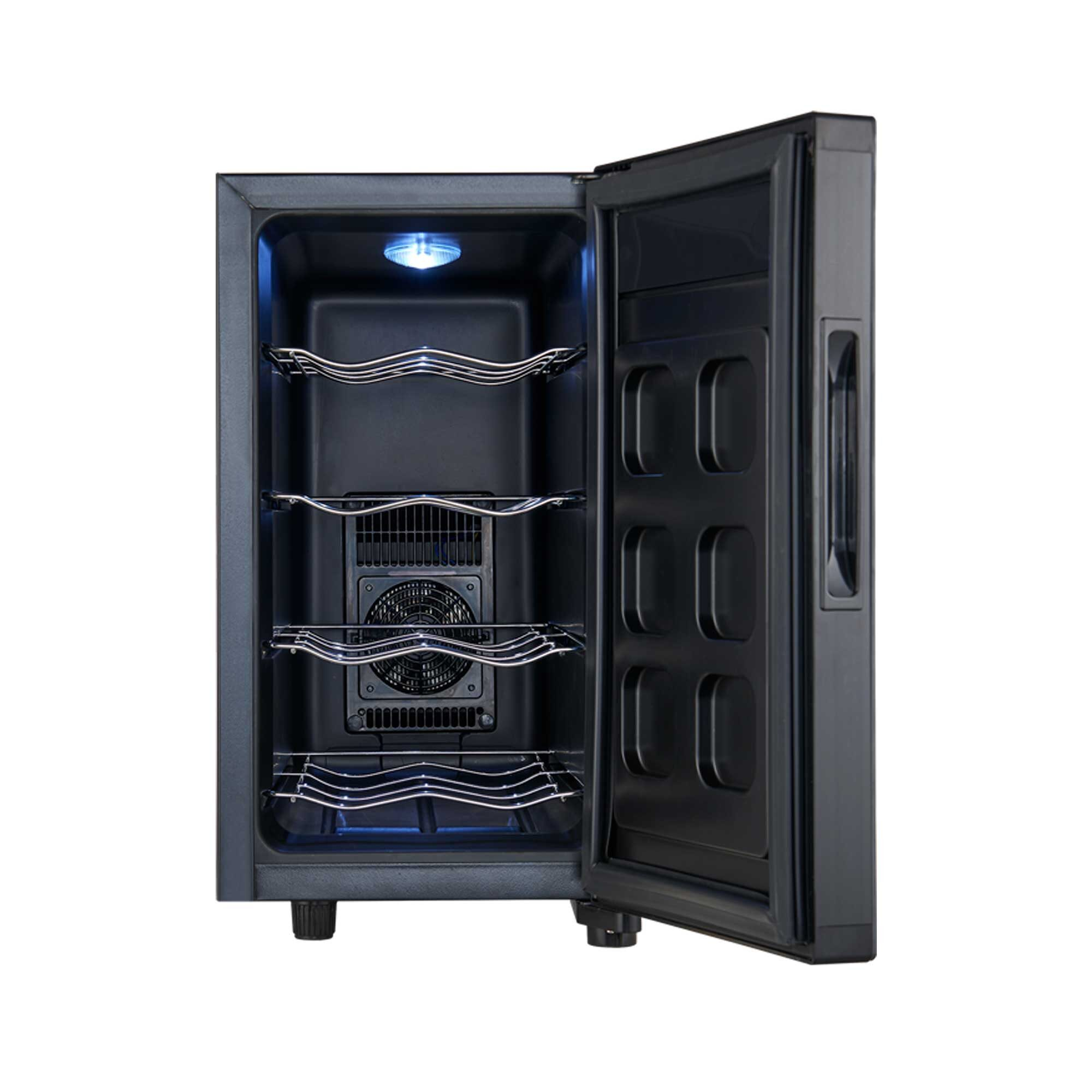 Una cantinetta vino nera con porta aperta, che mostra tre griglie argentate e luce interna blu.
