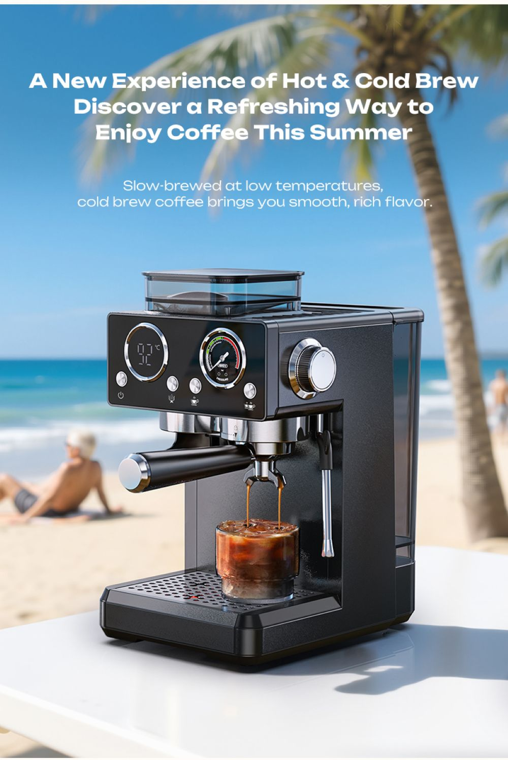 Máquina de café en una playa con palmera y mar de fondo.