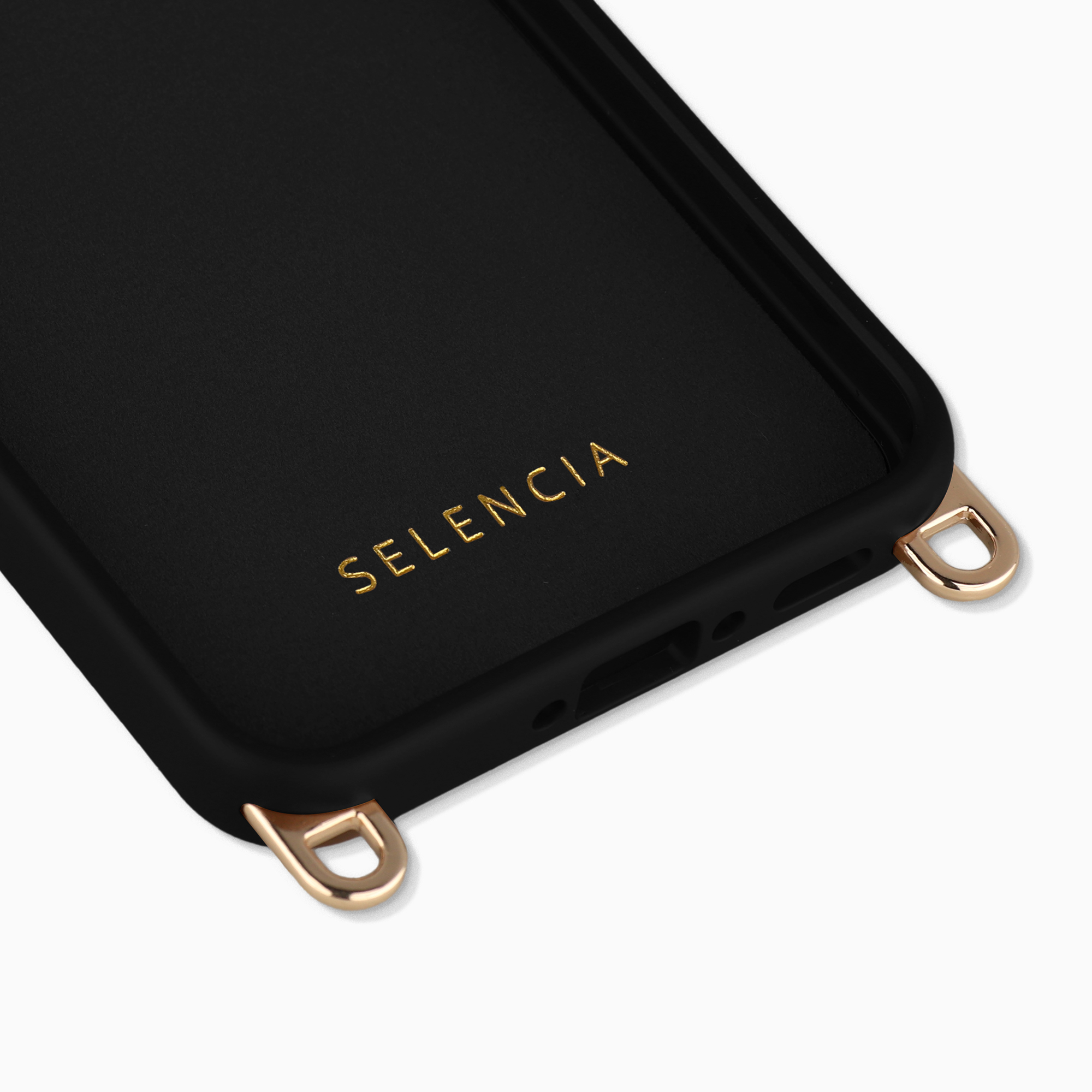 Zwarte telefoonhoes met gouden lussen en tekst op witte achtergrond.