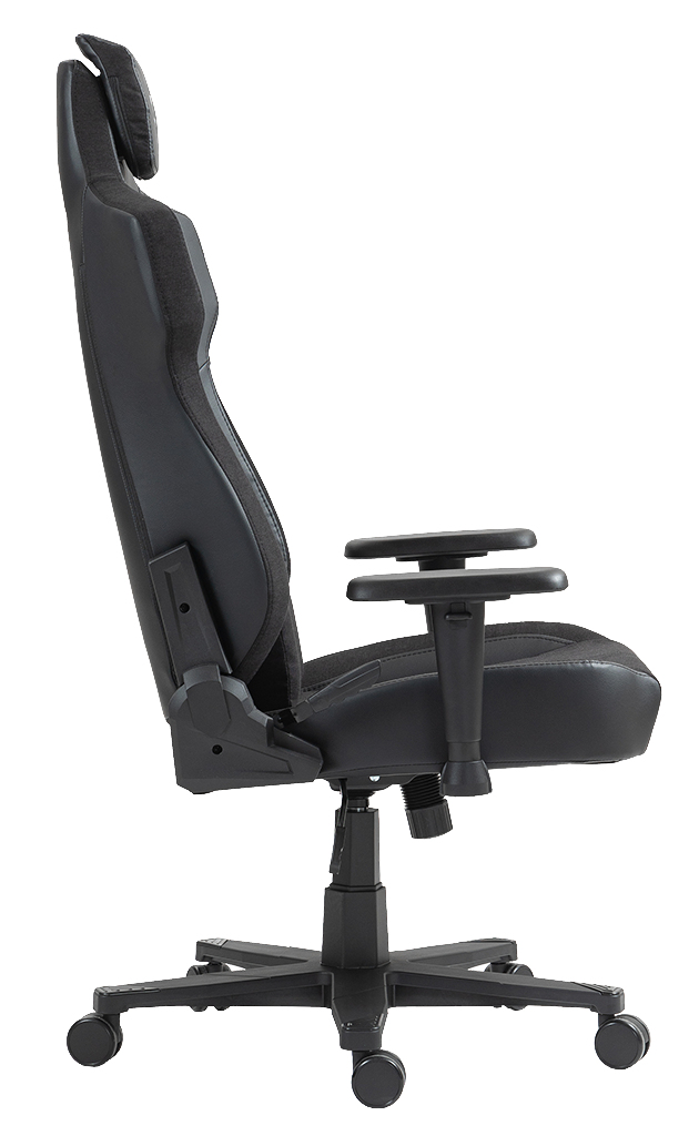 Sedia da gaming nera con poggiatesta e braccioli, vista di lato.