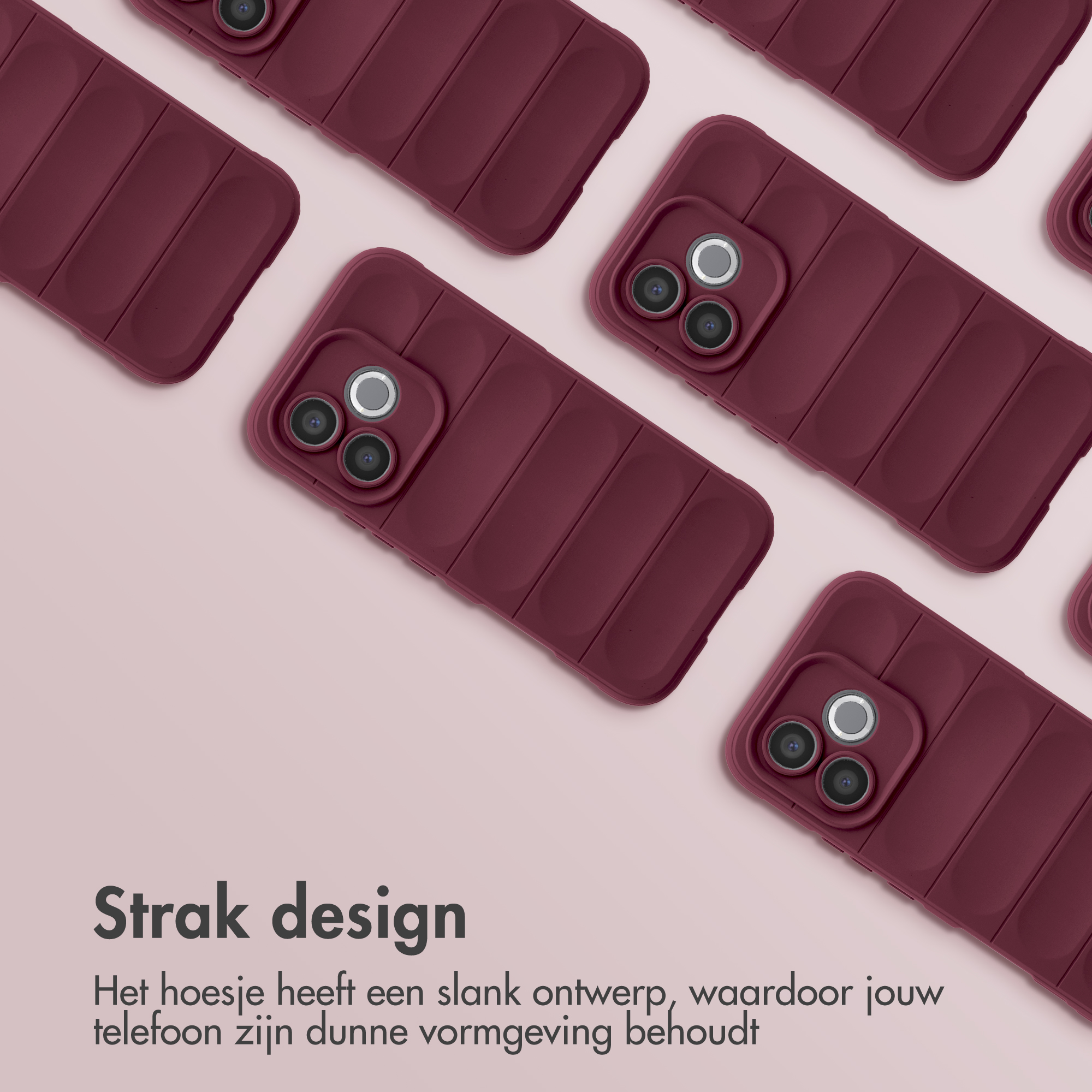 Plusieurs coques de téléphone bordeaux à motif côtelé et modules caméra sur fond rose.
