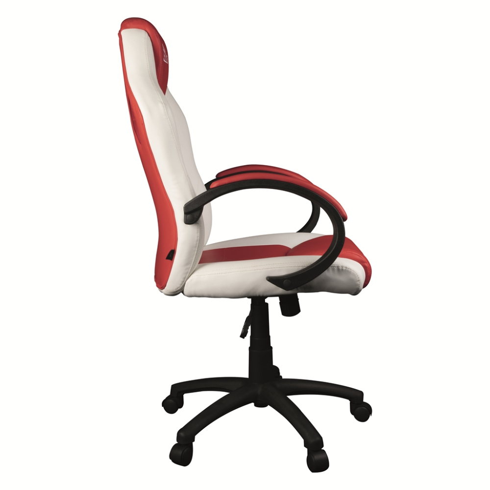 Una sedia da ufficio bianca e rossa con braccioli e ruote nere, vista di lato.