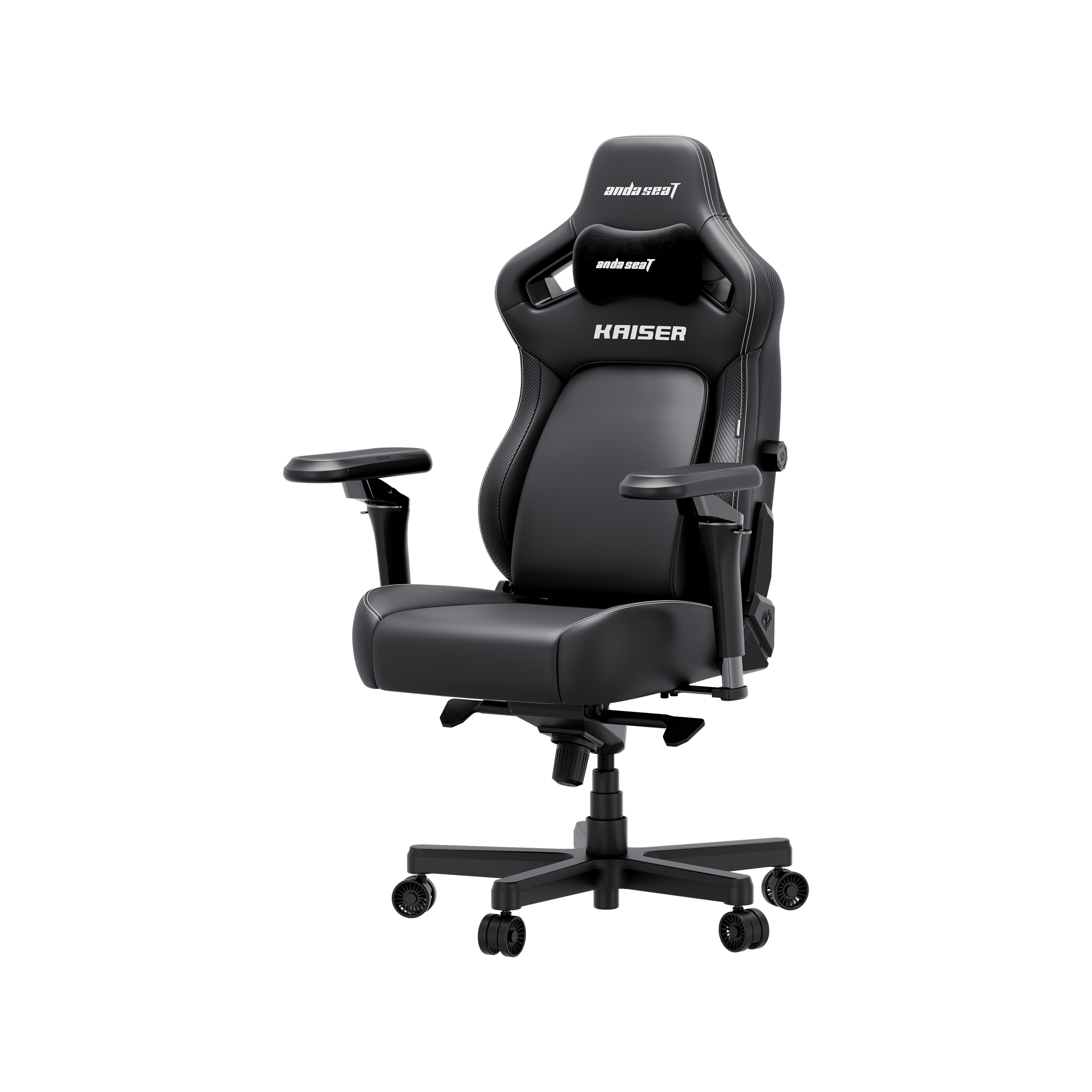 Sedia da gaming nera con braccioli regolabili, supporto lombare e cuscino.