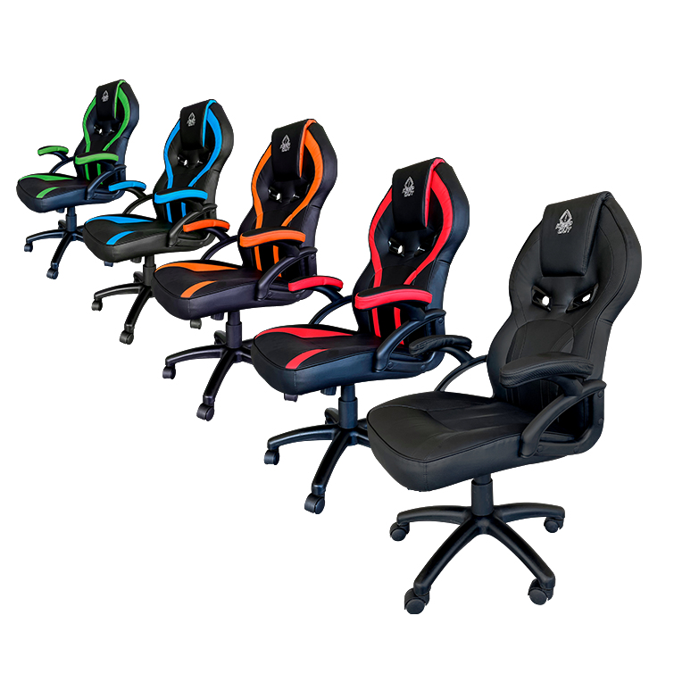 Cinque sedie da gaming verdi, blu, arancioni, rosse e nere.