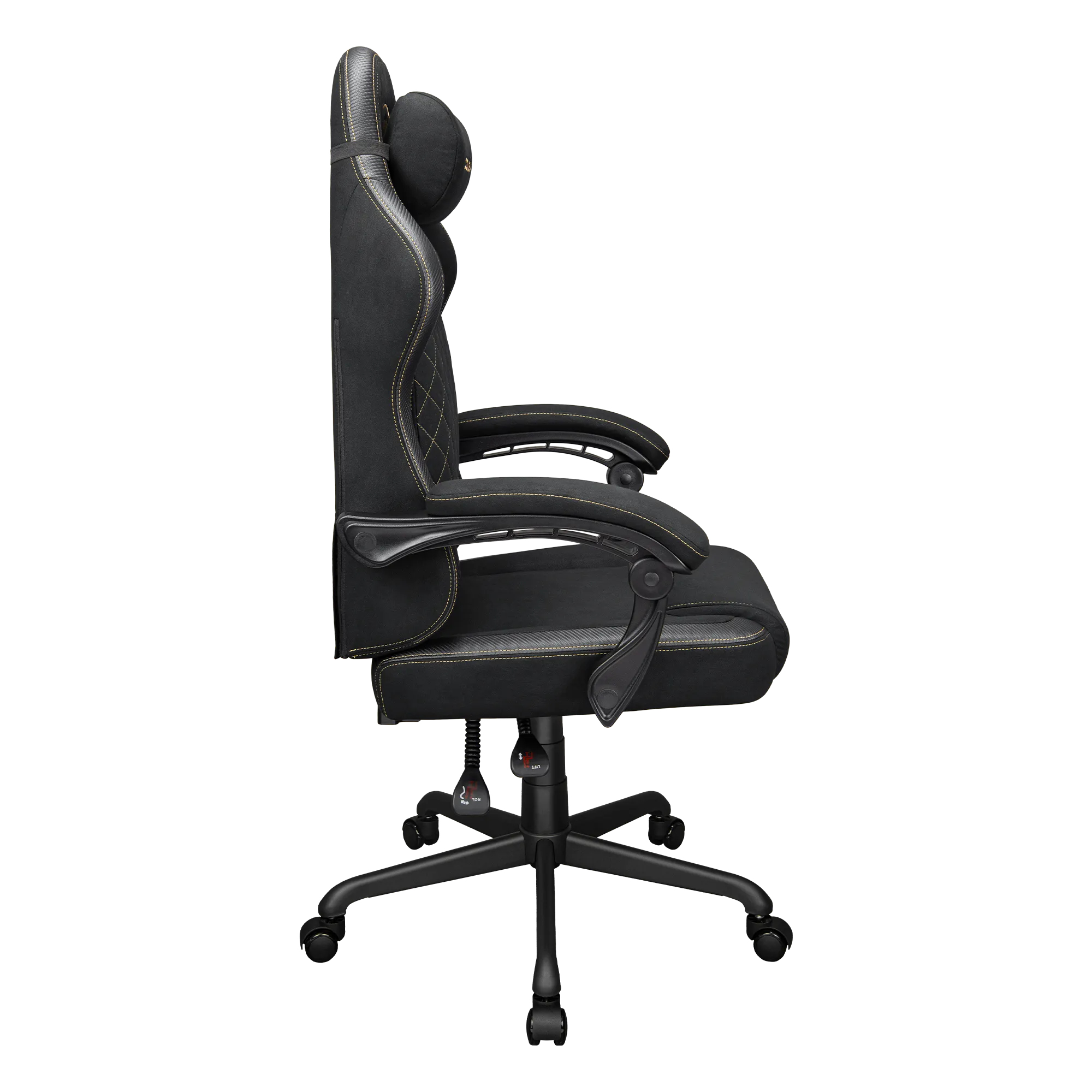 Silla gaming negra con costuras amarillas y reposabrazos ajustables.
