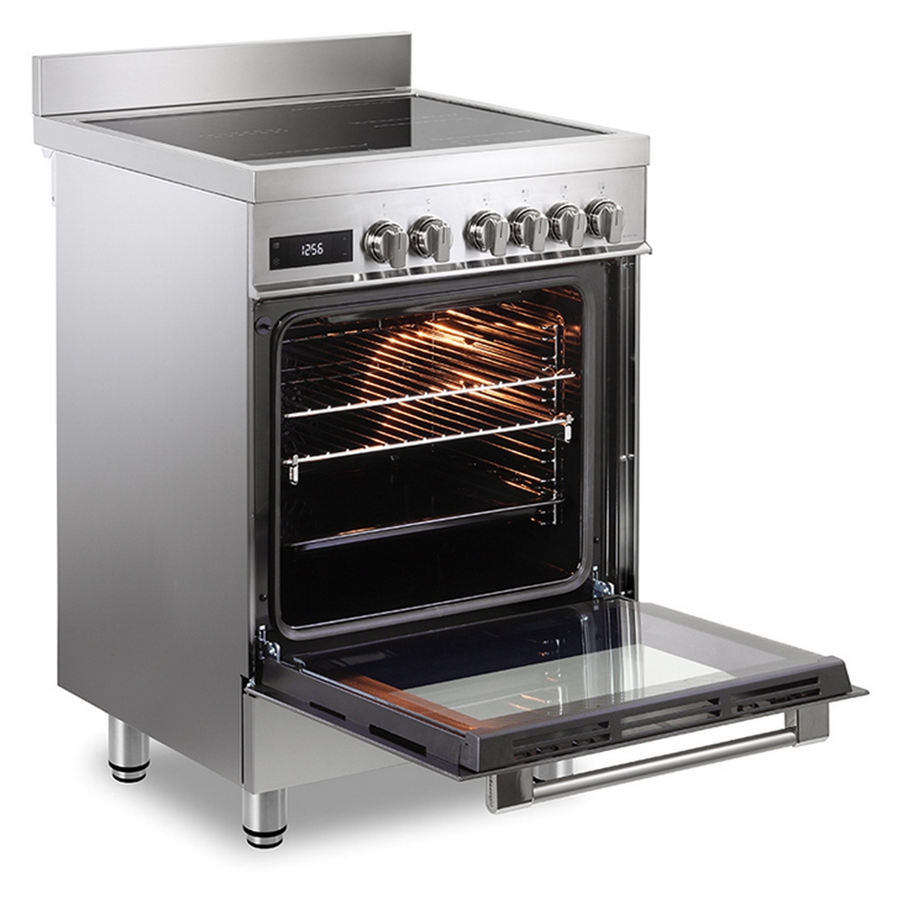 Fornello in acciaio inox con porta del forno aperta e interno illuminato.