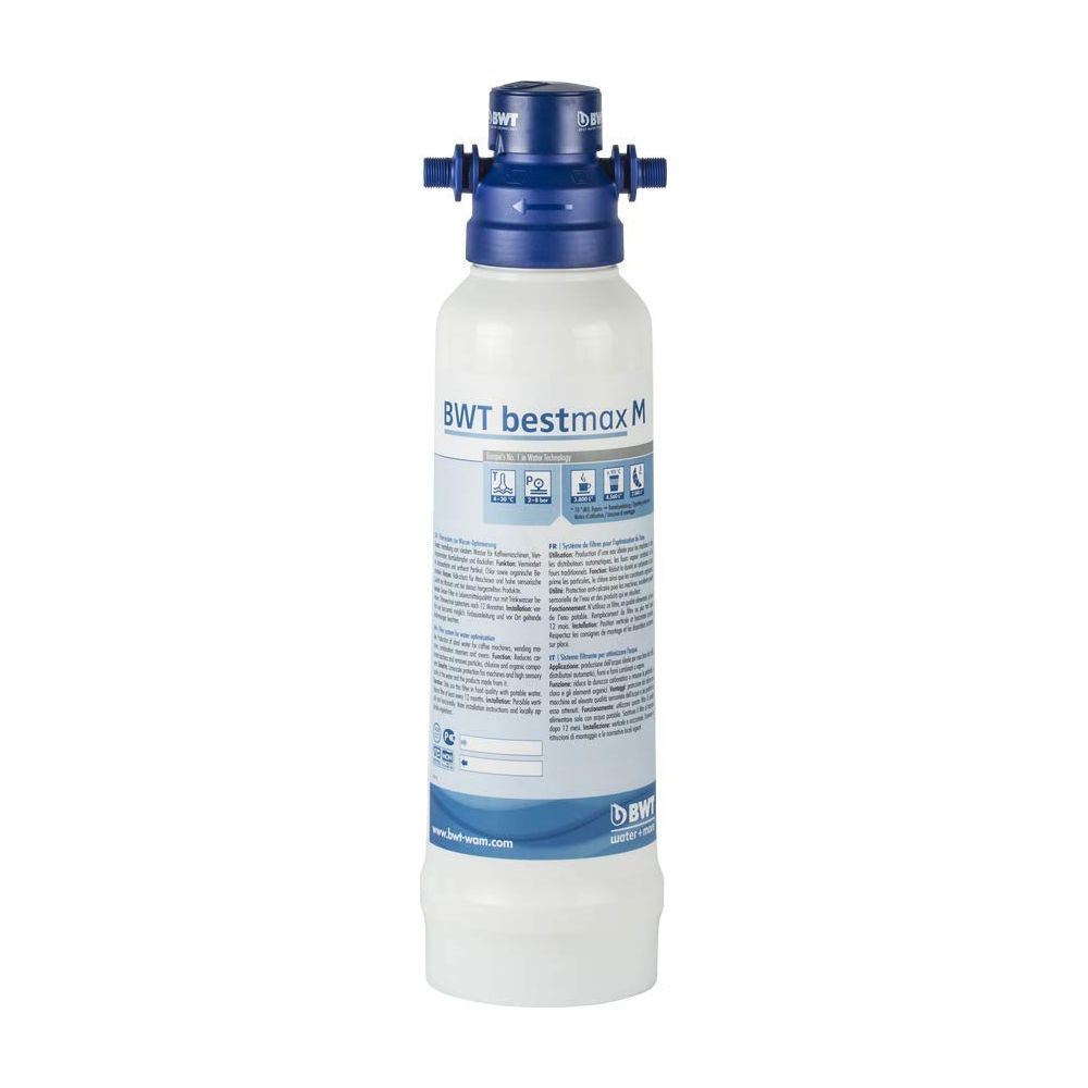 Filtro acqua BWT bestmax M con testata blu e corpo bianco, su sfondo bianco.