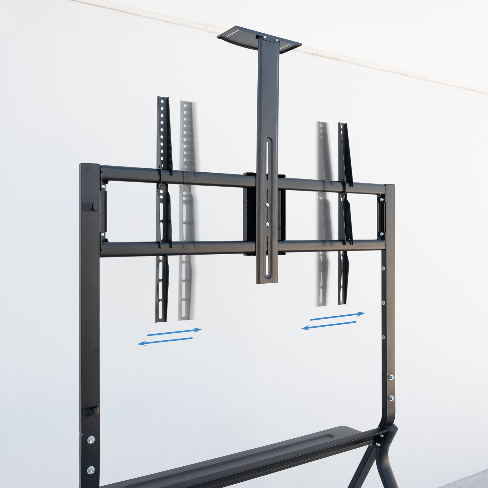 Supporto TV in metallo nero con bracci regolabili e frecce.