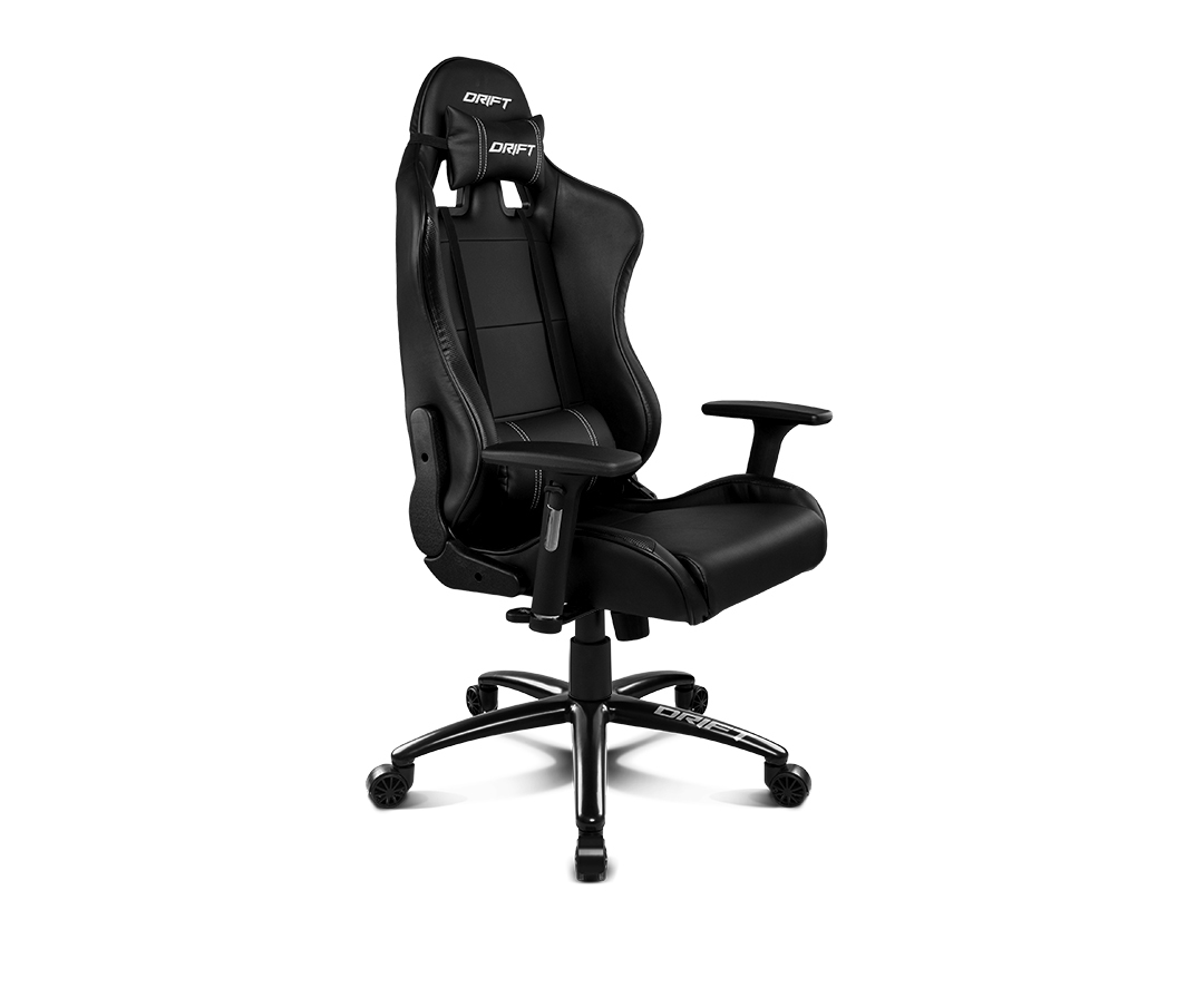 Schwarzer Gaming-Stuhl mit Kopfstütze und Armlehnen auf Rollen.