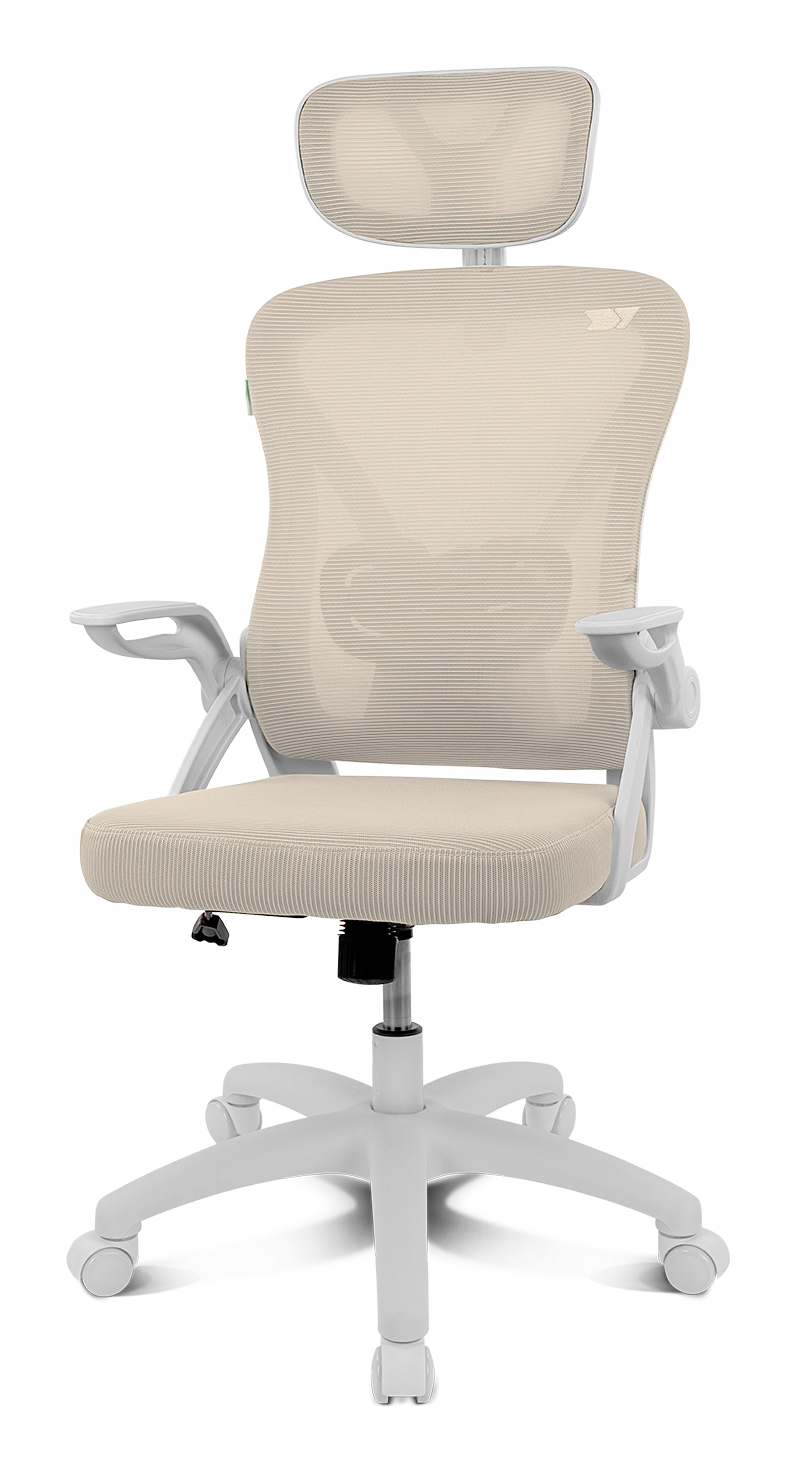 Una silla de oficina de malla beige con marco blanco, brazos ajustables y reposacabezas.