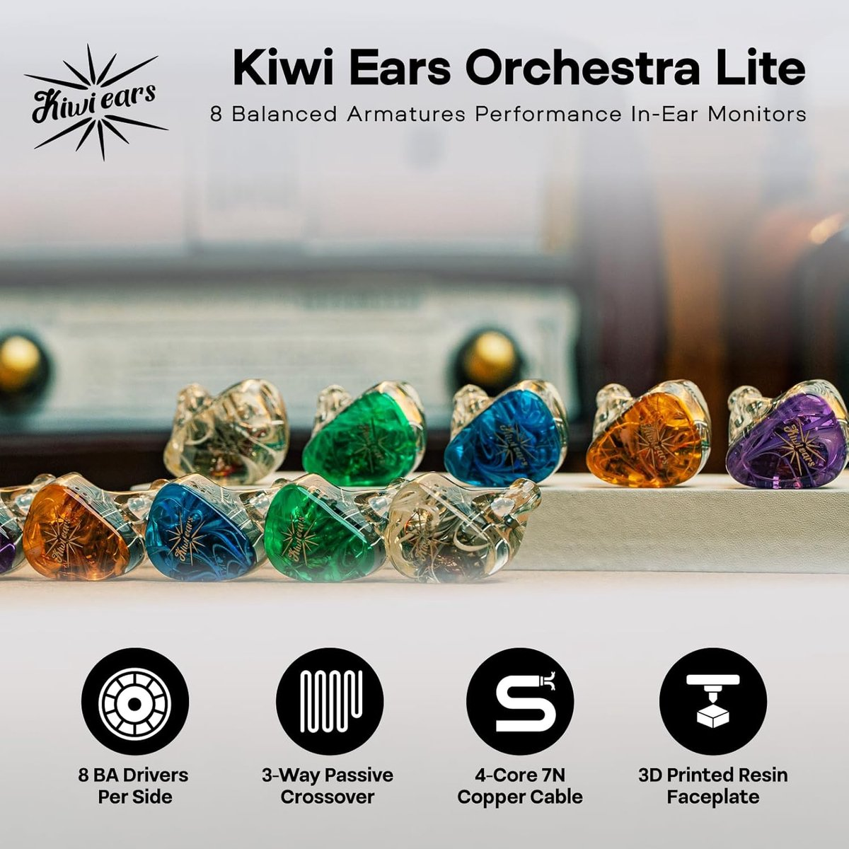 Plusieurs écouteurs intra-auriculaires colorés avec logo et spécifications Kiwi Ears.