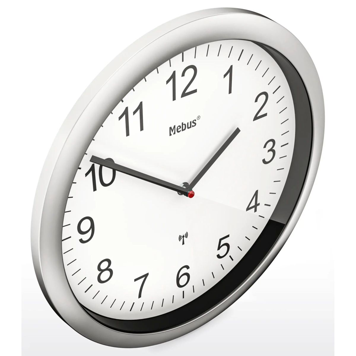 Un orologio da parete bianco con cornice argentata segna le 10:08.