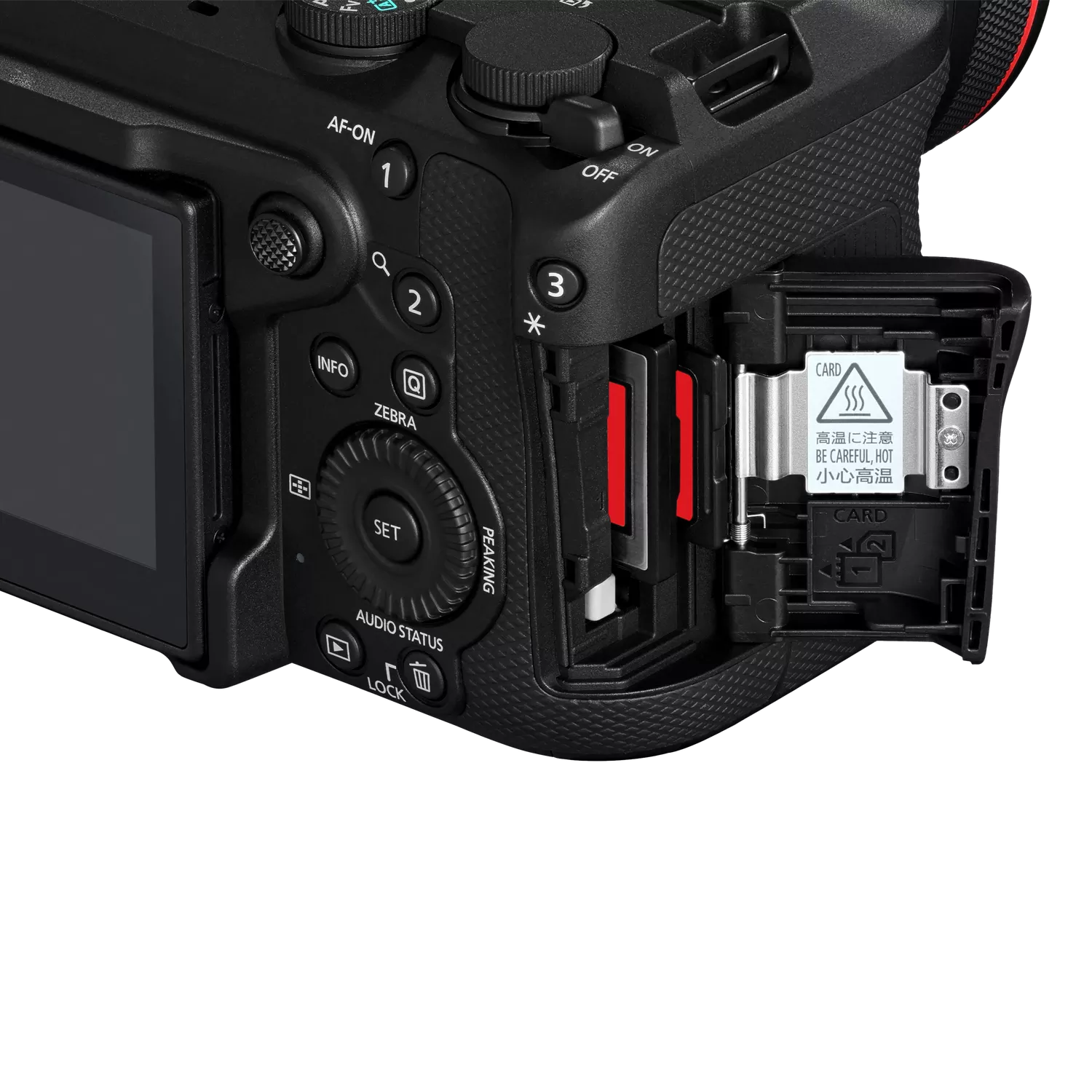 Fotocamera con sportello scheda aperto che mostra una memory card.