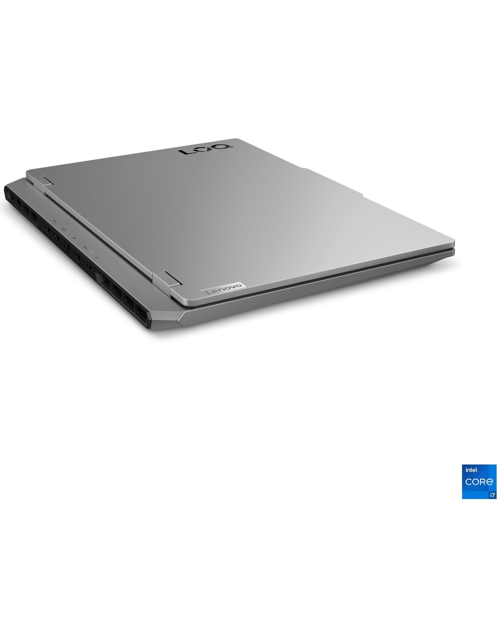 Gümüş renkli Lenovo dizüstü bilgisayar, kapak kısmında "LOQ" logosu bulunur.