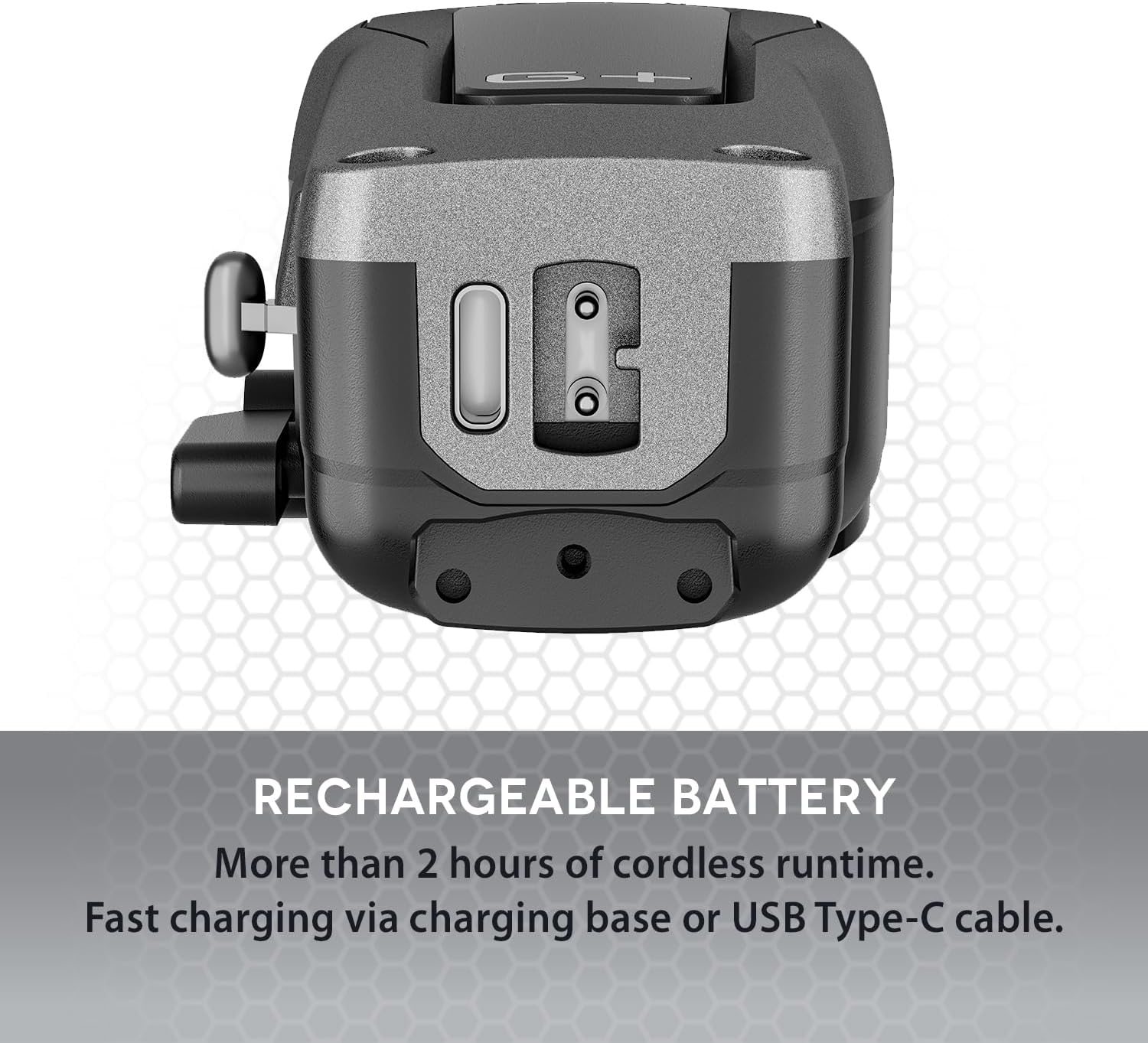 Un pacco batteria nero e grigio con porta di ricarica e connettore USB-C.