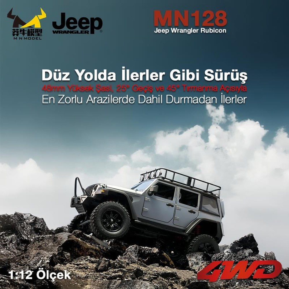 Gümüş renkli Jeep Wrangler Rubicon kayaların üzerinde ilerliyor. Üstte logo ve yazı.