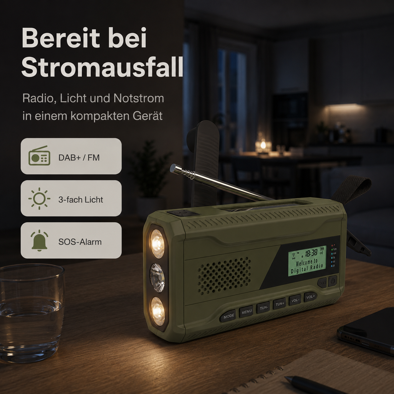 Grünes Notfallradio mit Licht und Alarm auf einem Holztisch.