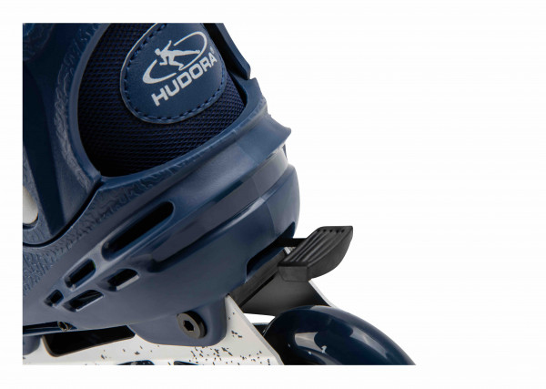 Nahaufnahme eines blauen Rollschuhs mit dem HUDORA-Logo.