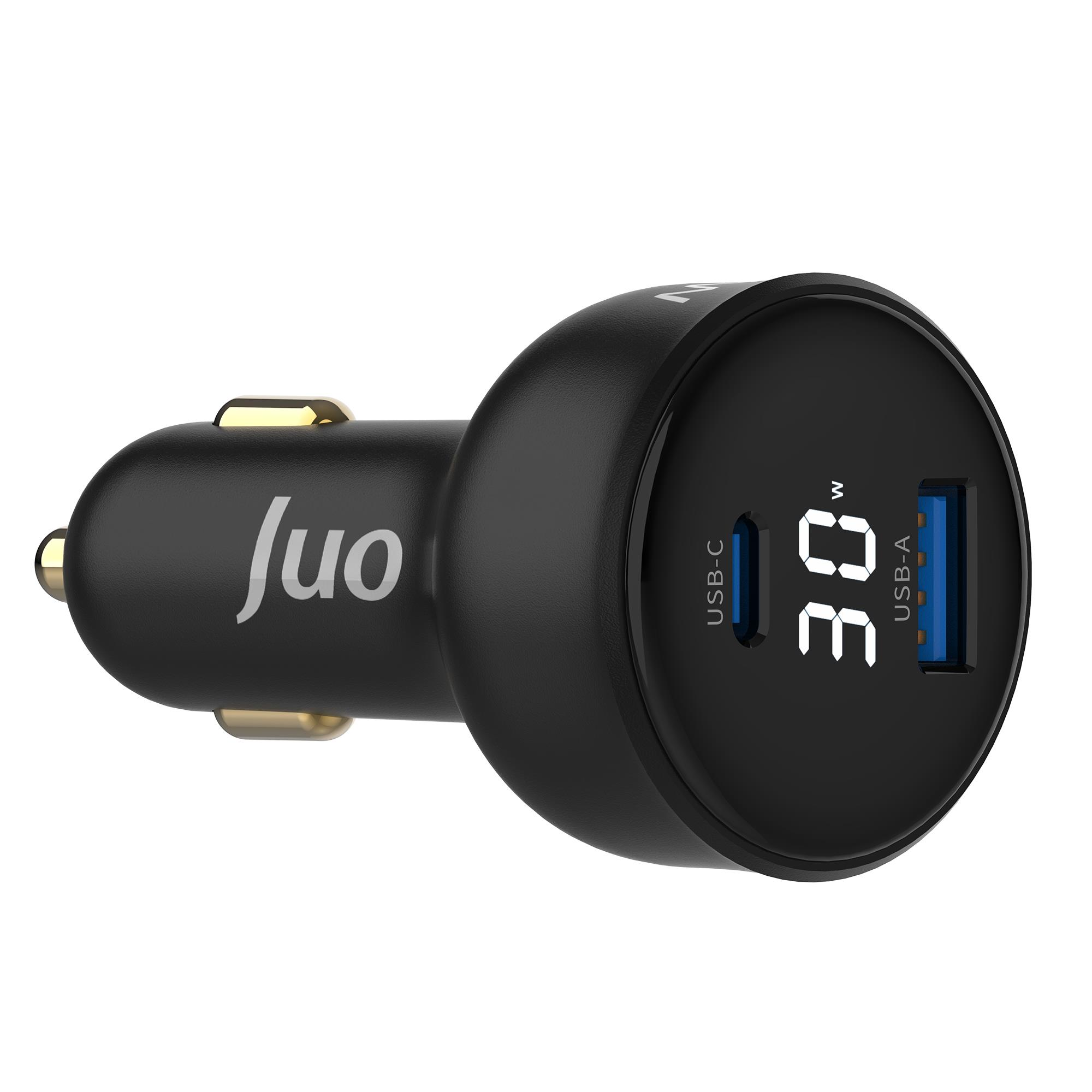 2 USB portlu, 'Juo' logolu ve 30W ekranlı siyah araç şarj cihazı.