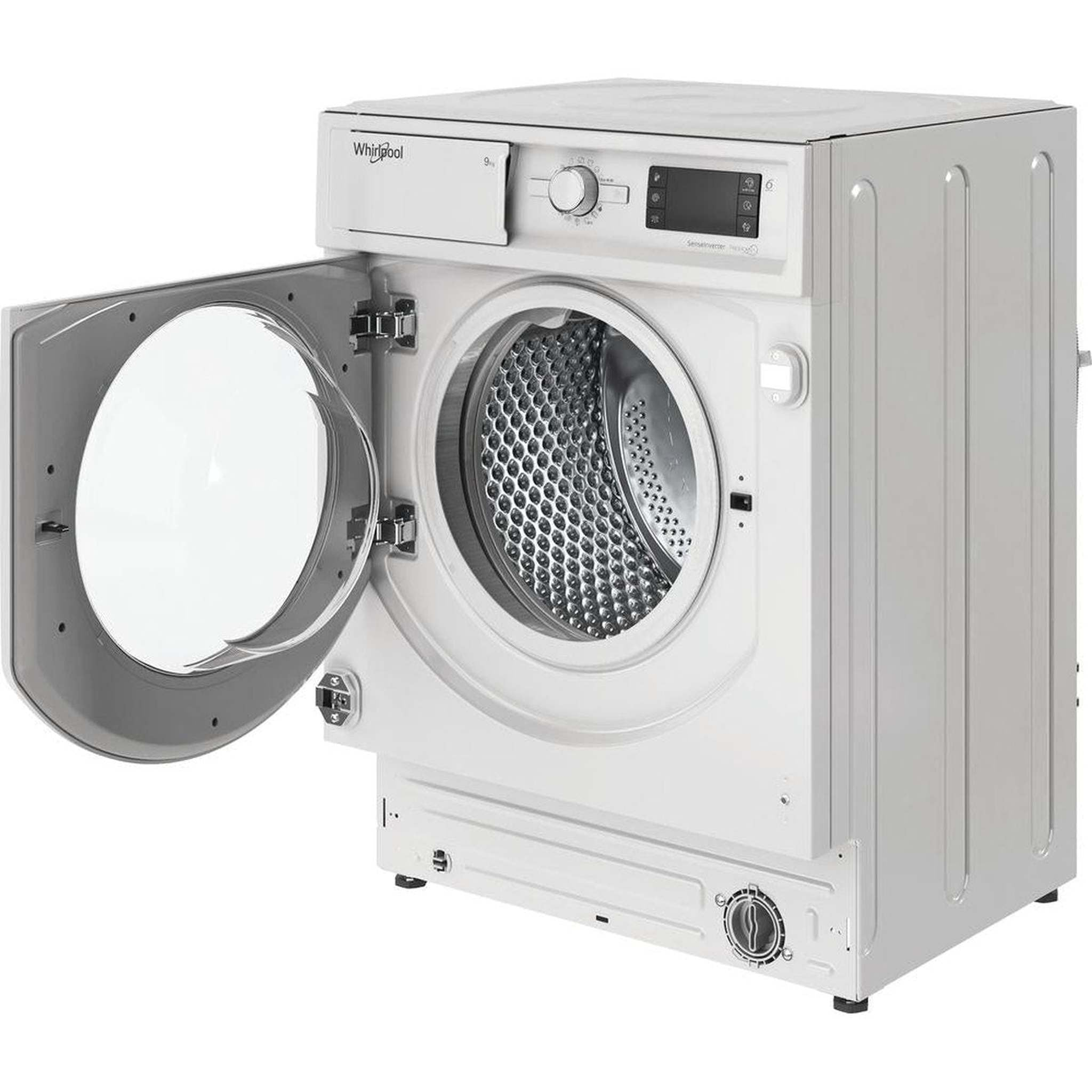 Una lavadora blanca Whirlpool con la puerta abierta, mostrando el tambor.
