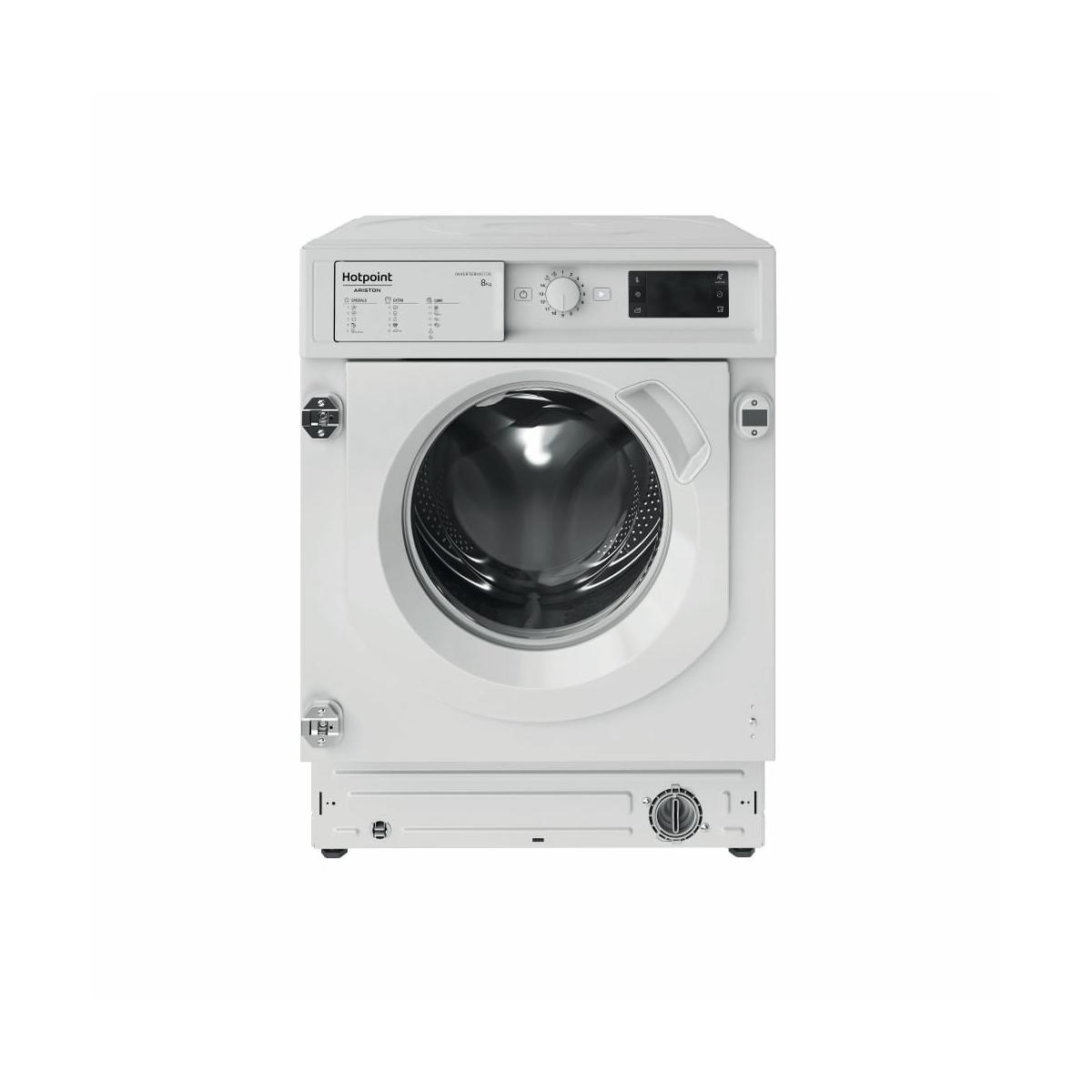Lavatrice bianca Hotpoint a carica frontale con oblò argentato e pannello comandi.