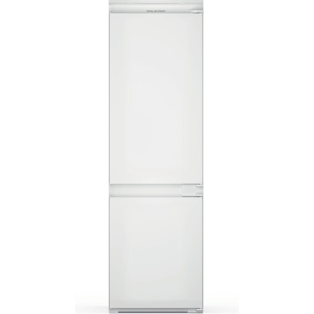 Un frigorifero bianco a due porte. Visibile la scritta 'TOTAL NO FROST'.