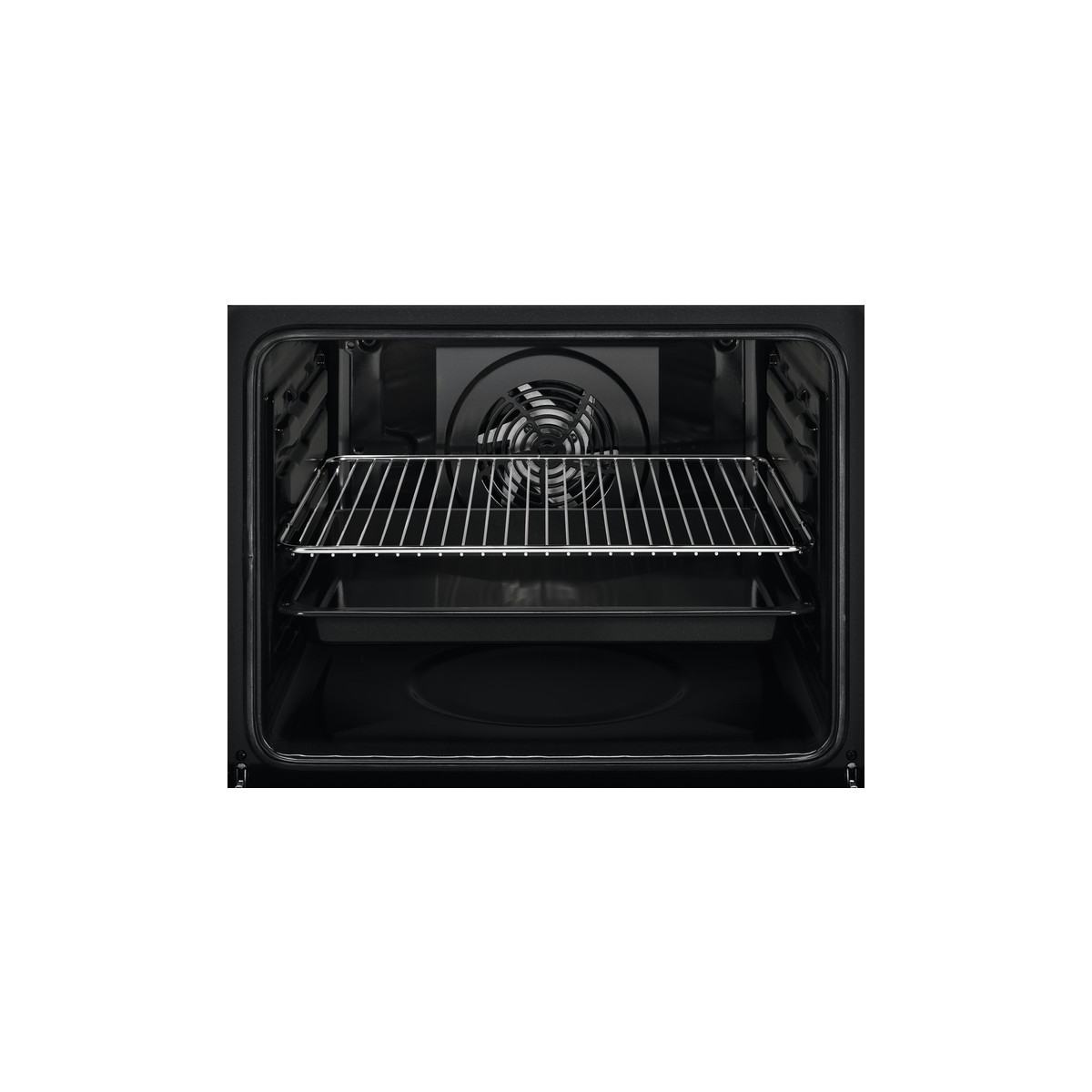 Interno di un forno nero con ventola, griglia e teglia.