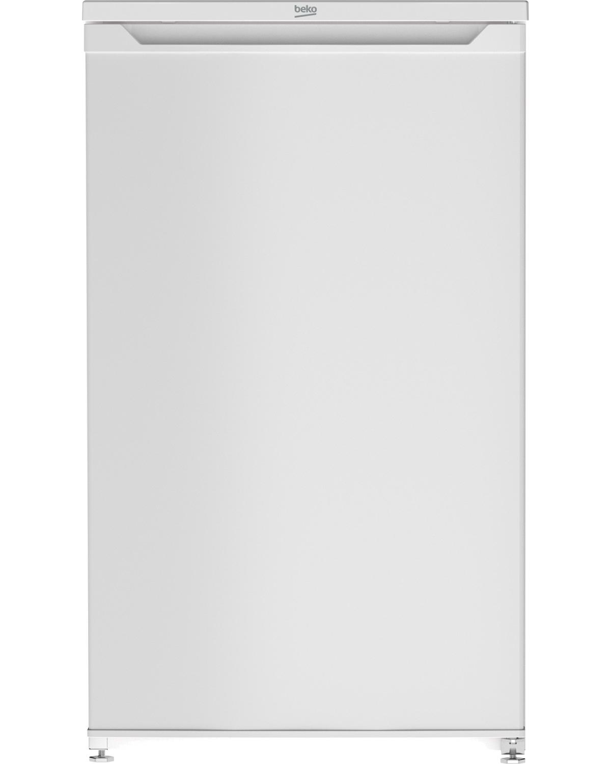 Un refrigerador Beko blanco está de pie sobre patas plateadas.