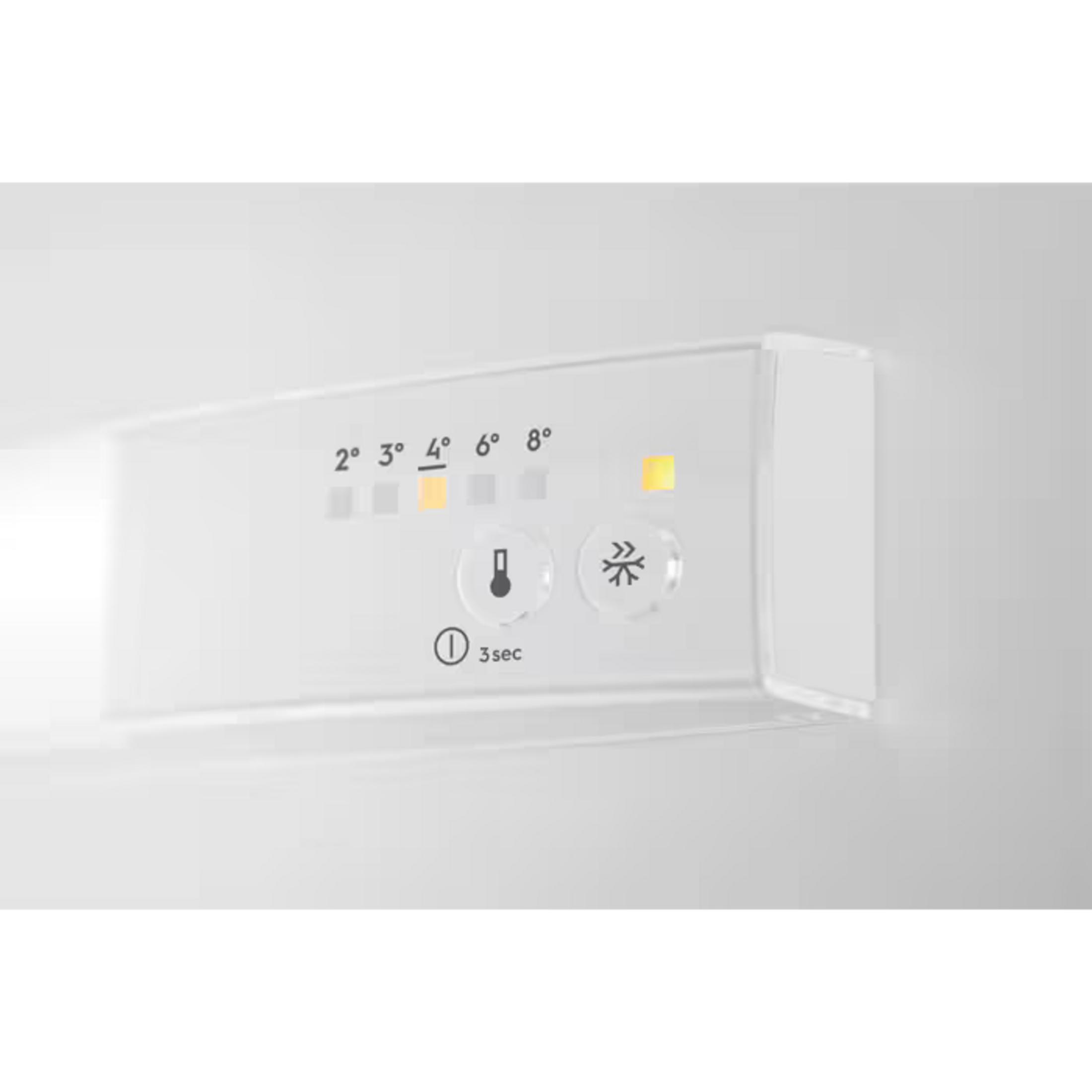 Panel sterowania lodówki z ustawieniami temperatury i ikonami.
