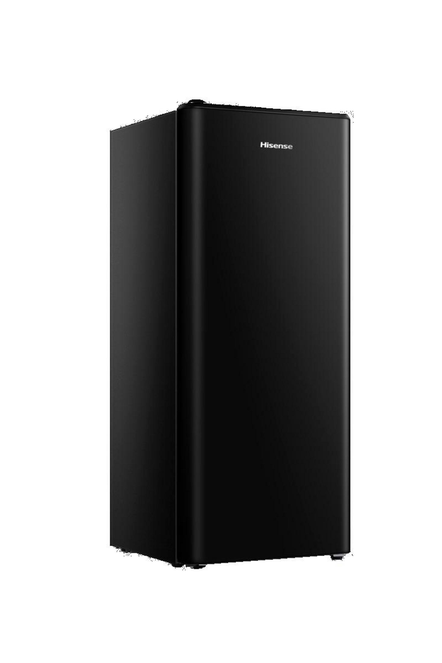 Ein schlanker, schwarzer Hisense-Kühlschrank steht vor einem weißen Hintergrund.