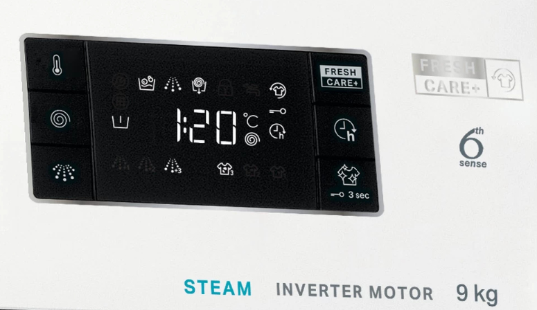 Un display digitale mostra 1:20, icone e FRESH CARE+.