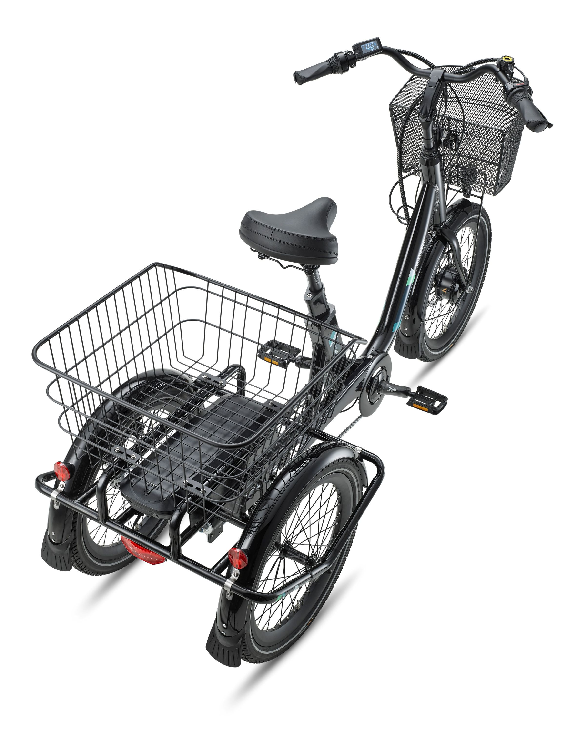 Schwarzes Dreirad-Elektrofahrrad mit zwei Körben, Gepäckträger und Display.