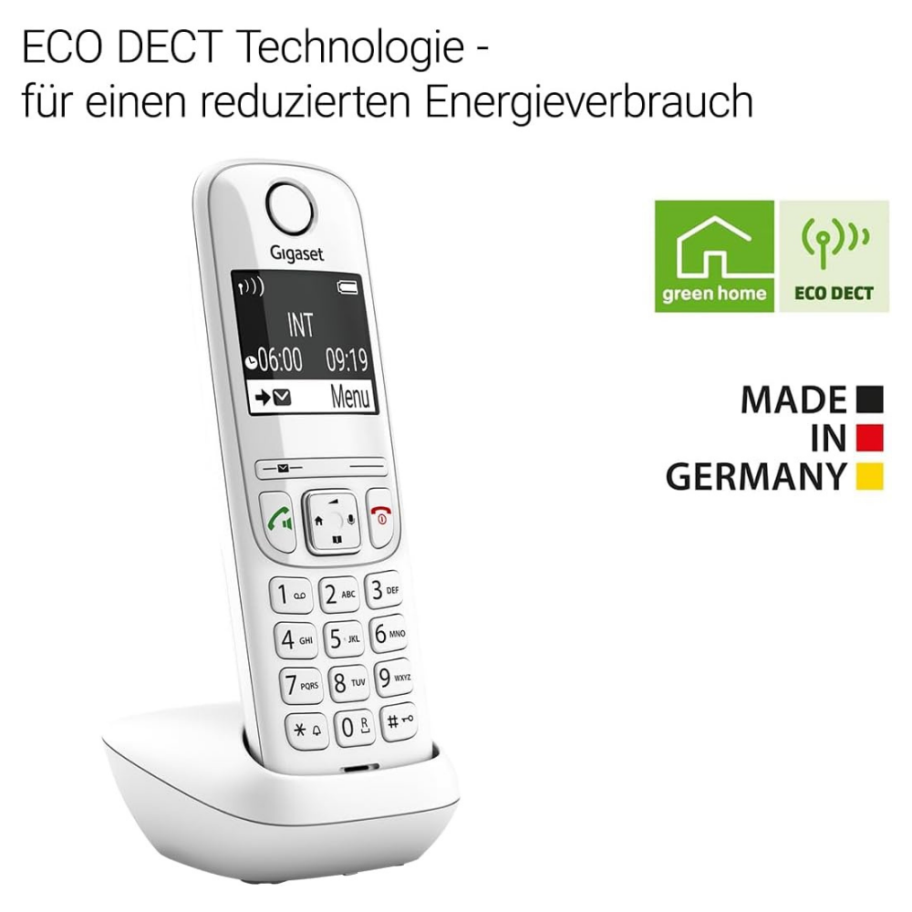 Weißes Gigaset Schnurlostelefon in seiner Ladestation. ECO DECT Technologie.
