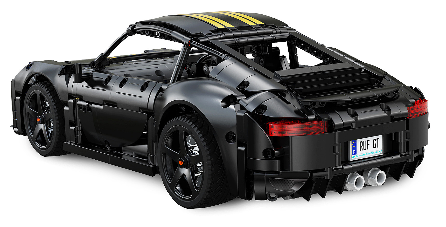 Schwarzer Lego-Sportwagen mit gelben Streifen auf dem Dach und RUF GT-Nummernschild.