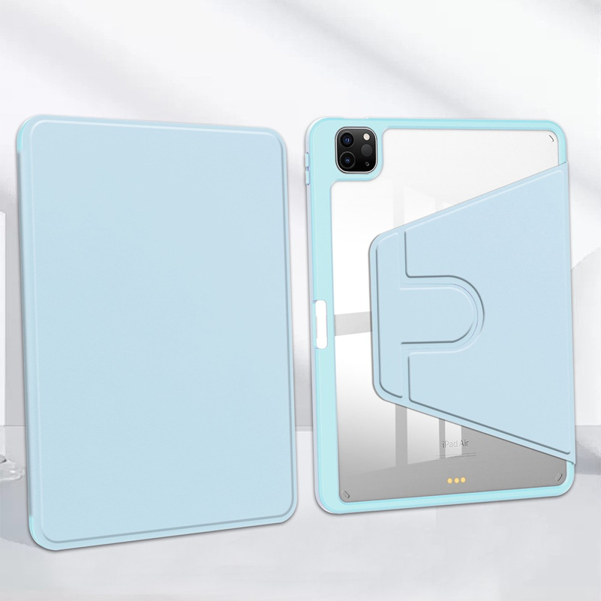 Ein hellblaues Tabletgehäuse mit Klappdeckel und einer durchsichtigen Rückseite.
