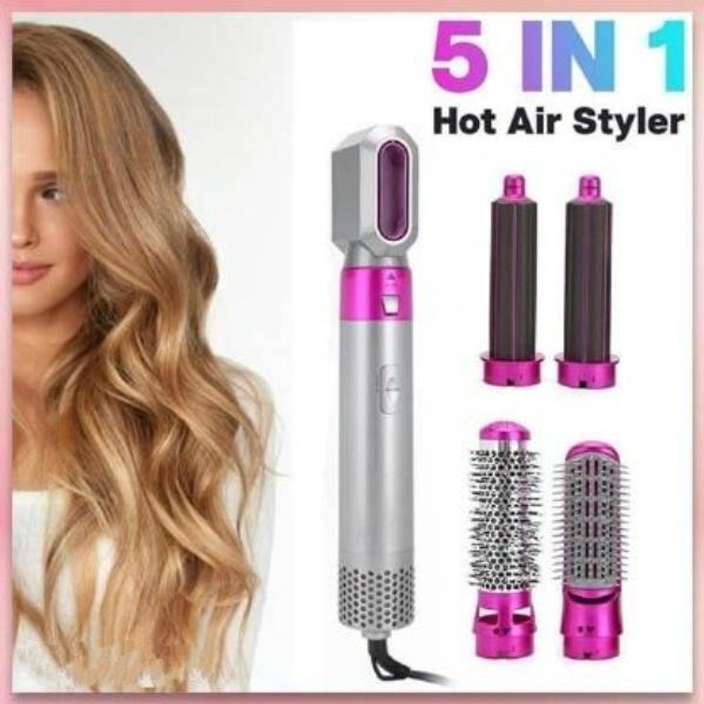 Blonde Haare einer Frau und ein 5-in-1-Heißluftstyler mit Aufsätzen.