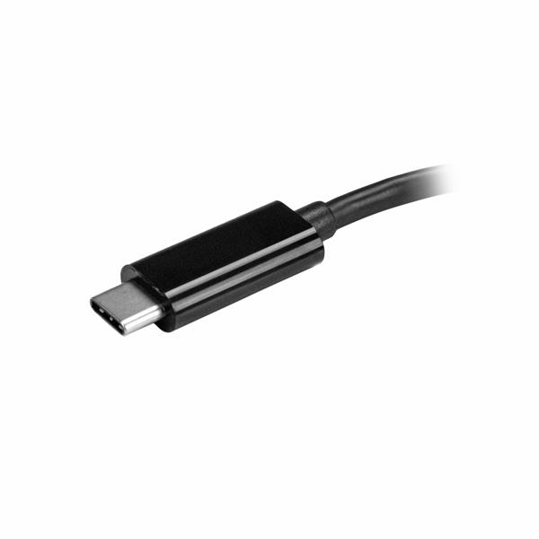 Primo piano di un connettore USB-C nero e cavo su sfondo bianco.