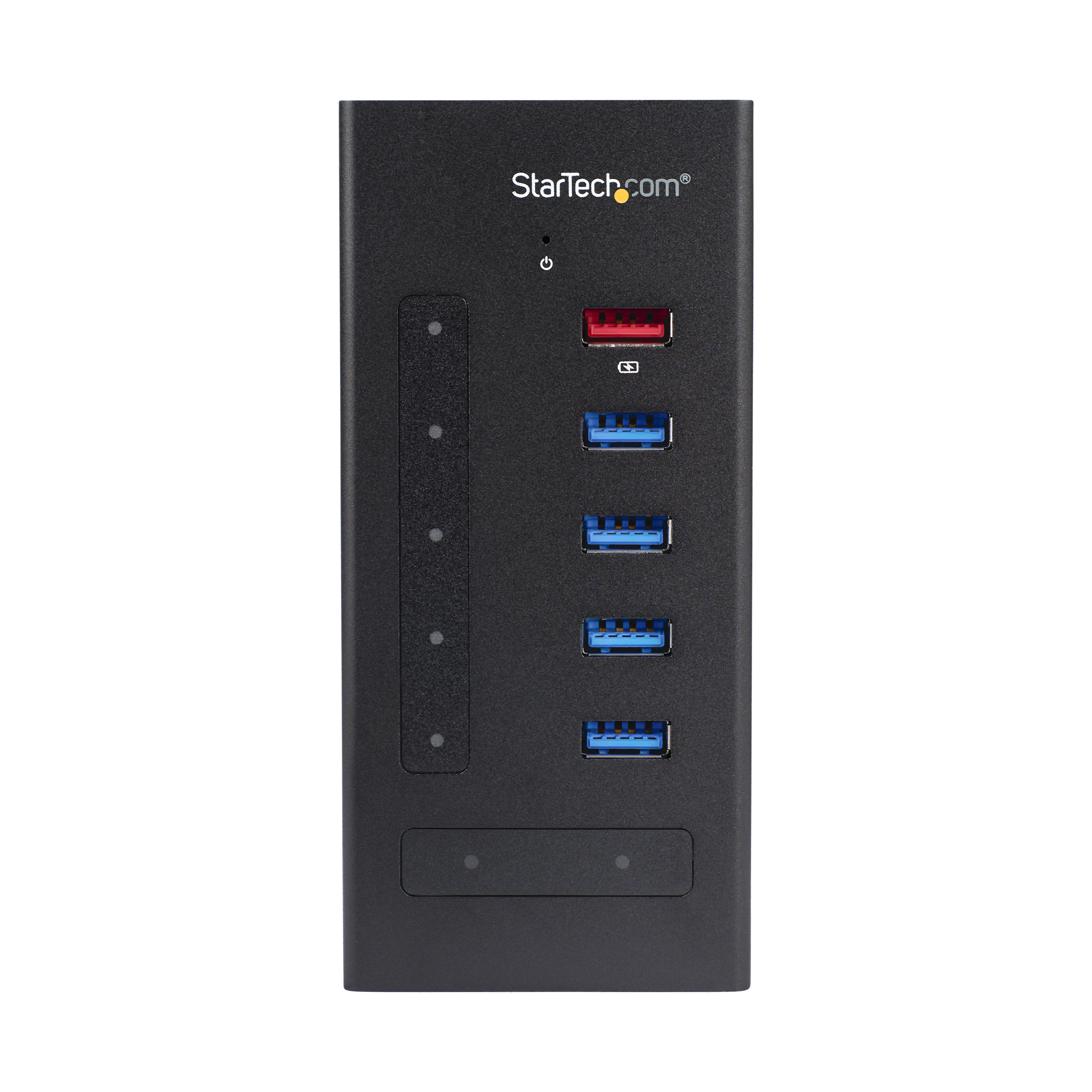 Hub USB nero con una porta USB rossa e quattro blu.